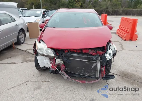 2014 Toyota Prius Three из США, поврежденный, VIN JTDKN3DU2E1768203